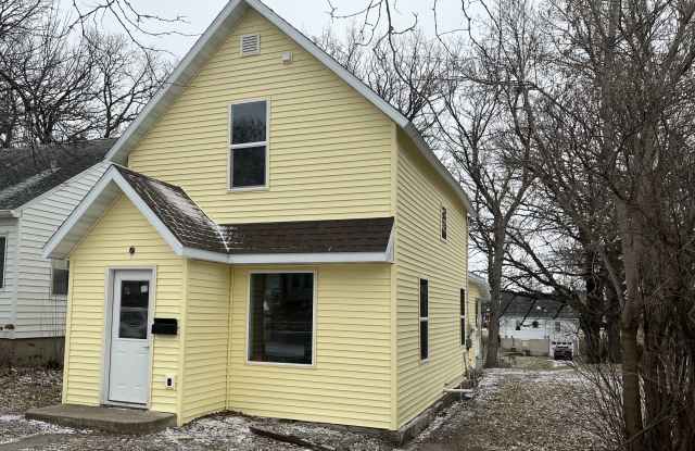 725 West Cavour Avenue photos photos