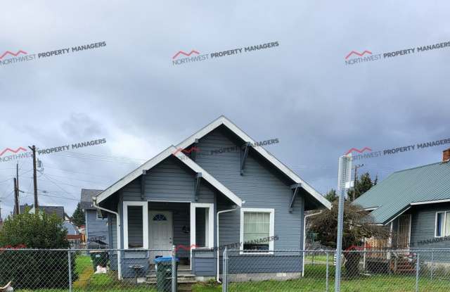 STATUS: *RENTED* | R281c | $1495 - 1207 B Street, Centralia, WA 98531