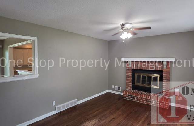 Beautiful 3 Bedroom/ 1.5 Bathroom Home in Kansas City Gallery 4