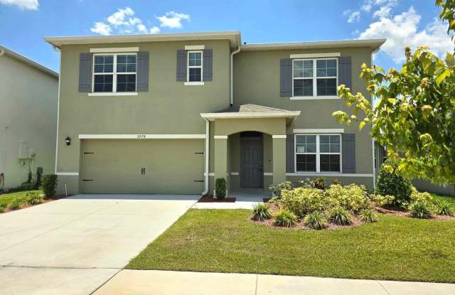 Spacious 5 bedroom/3 bathroom home in Riverstone Community, NOW AVAILABLE! photos photos