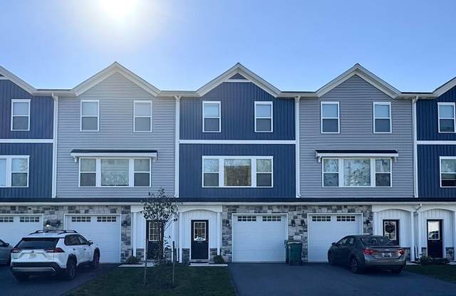 3 Bedroom Townhome with Garage and Private Deck in Hampden Township Gallery 1