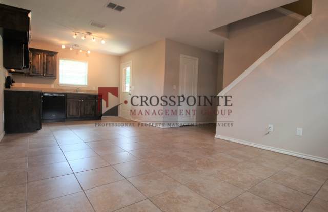 2 Bed 1.5 Bath Townhome in Lindale! - 16024 Farm to Market Road 16, Smith County, TX 75771