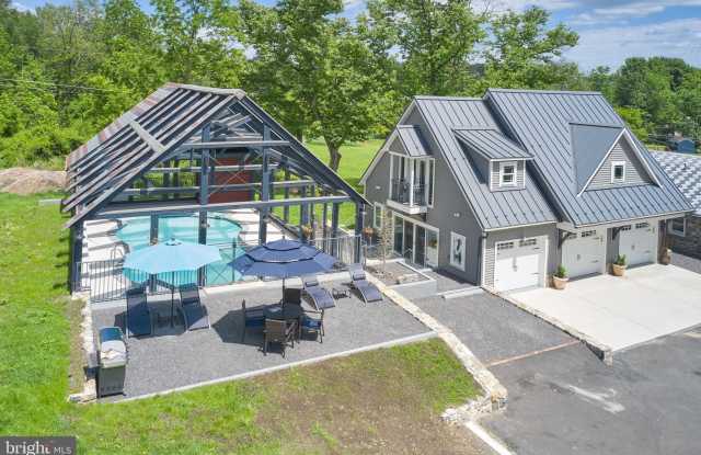 75 BROWNS DRIVE photos photos