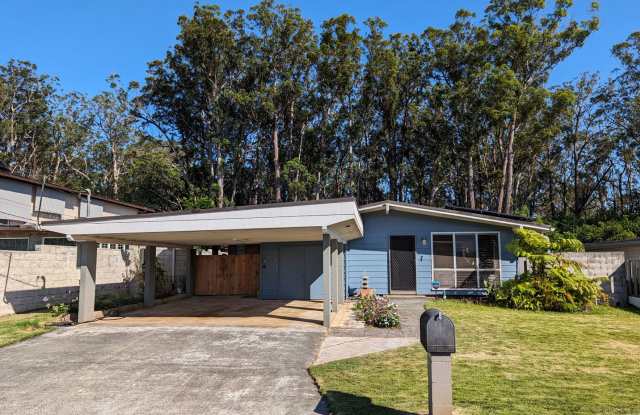Country living in the City - Huge bonus room, entertainment deck, covered lanai and lots of storage. photos photos Country living in the City - Huge bonus room, entertainment deck, covered lanai and lots of storage. photos photos