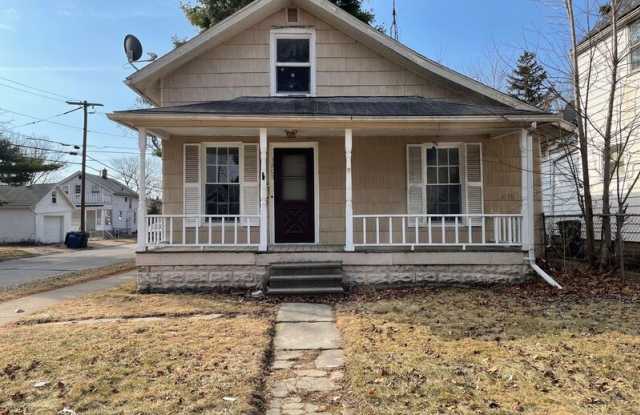 1803 Mansfield Rd photos photos