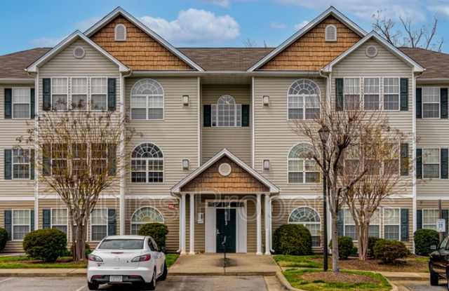 6113 Hedgecock CircleUnit 2C - 6113 Hedgecock Circle, High Point, NC 27265