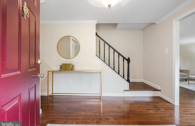 1626 MAYDALE Drive Gallery 3