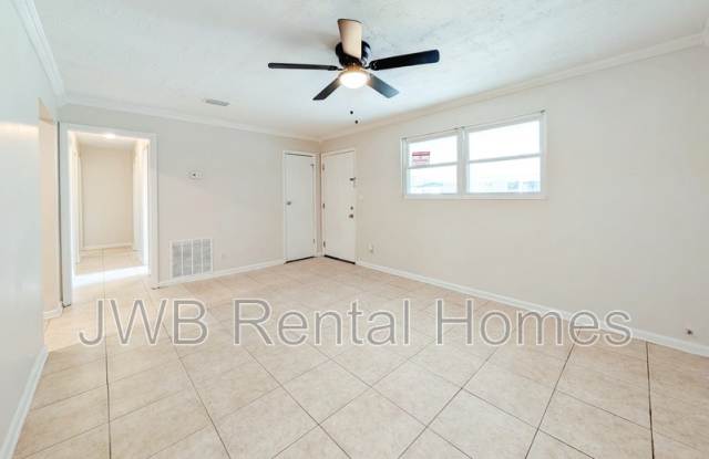 6835 Tinkerbell Ln Gallery 4