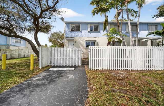 10274 SW 222nd St photos photos