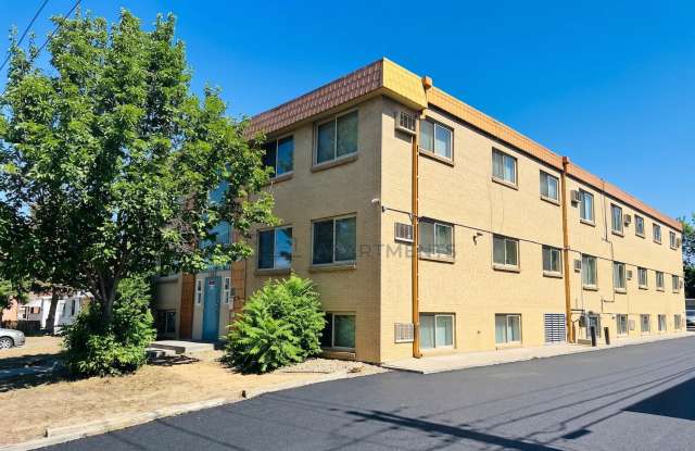 1360 North Moline StreetUnit 205 Gallery 1