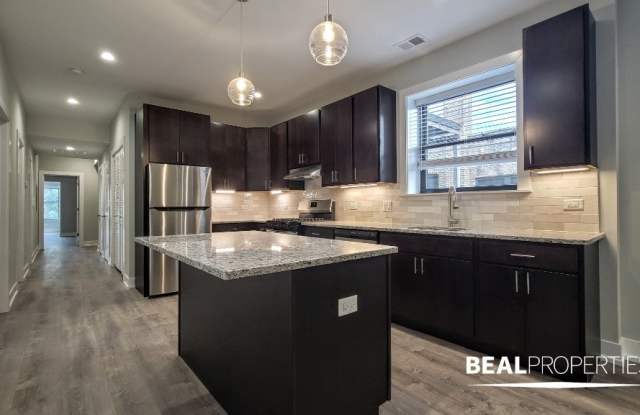 1140 Maple Ave photos photos