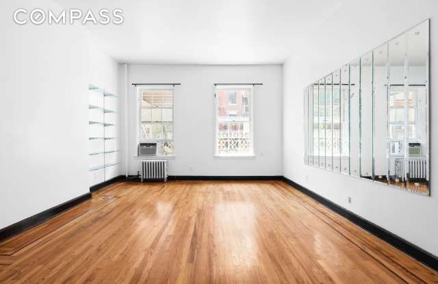 305 East 12th Street photos photos