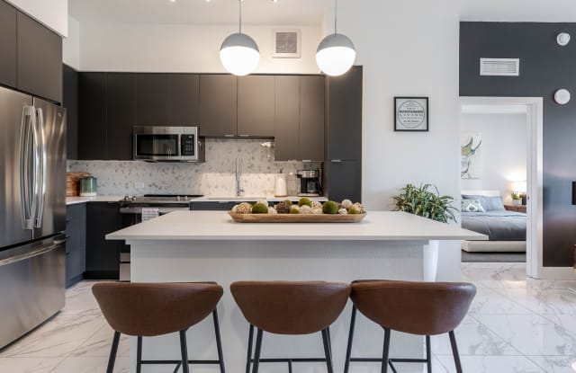 AMLI Park West photos photos