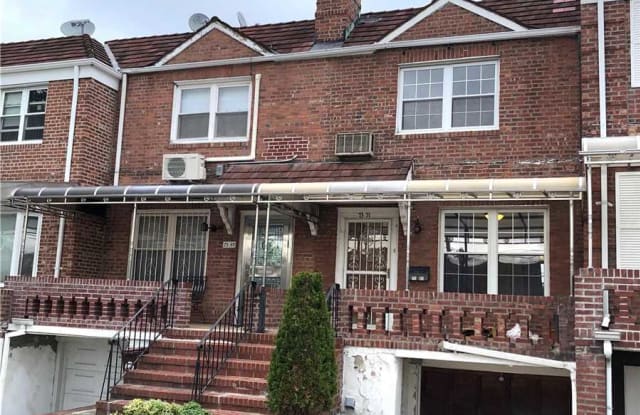73-51 Utopia Pkwy - 73-51 Utopia Parkway, Queens, NY 11366
