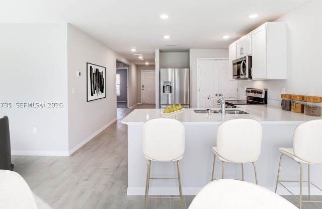 6026 PECAN CIRCLE Gallery 2