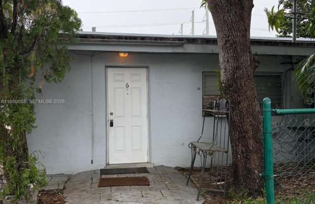 5411 Ravenswood Rd photos photos