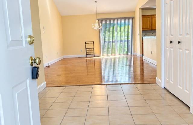 162 Thistle Pond Drive Gallery 2