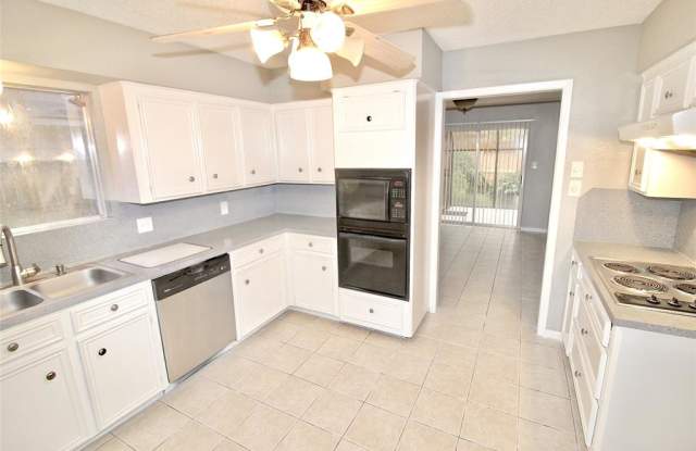 2603 Ashmont Drive Gallery 2