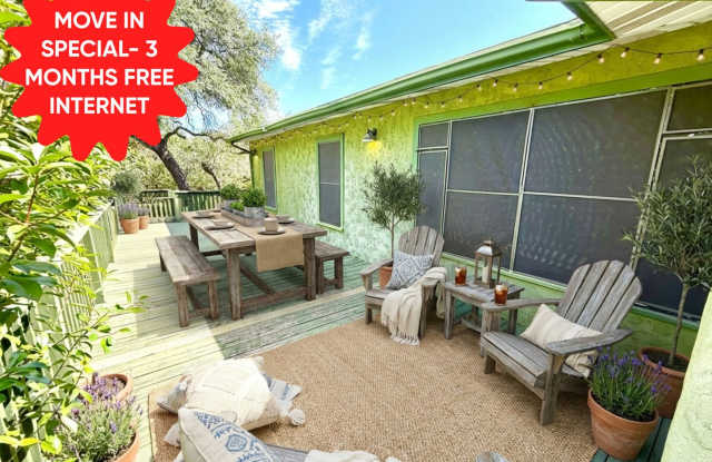 **APPLICATION RECEIVED** *MOVE IN SPECIAL* Gated Home With Hill Country Living Just Minutes From Boerne! photos photos