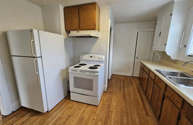 139 Main Ave photos photos