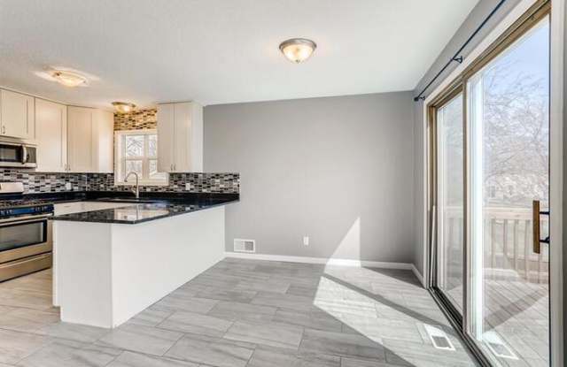 9162 Lanewood Lane North Gallery 4
