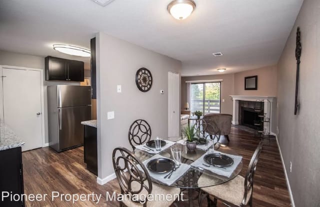 311 W Lehow Avenue #14 - 311 West Lehow Avenue, Englewood, CO 80110