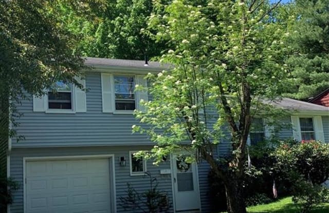 1 Blue Orchard Drive - 1 Blue Orchard Drive, Middletown, CT 06457