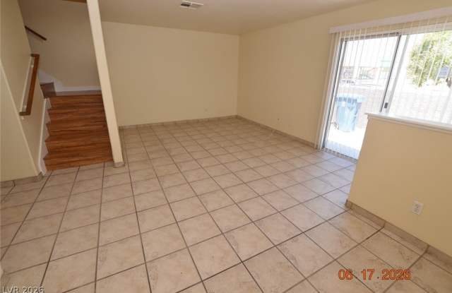 5738 Wind Dancer Drive Gallery 4