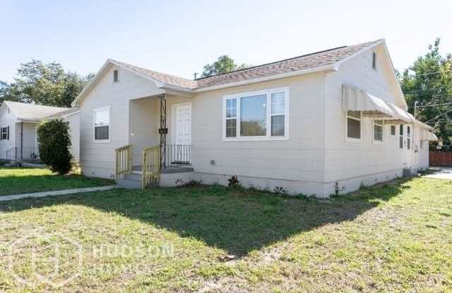 1730 38th Avenue North Gallery 2