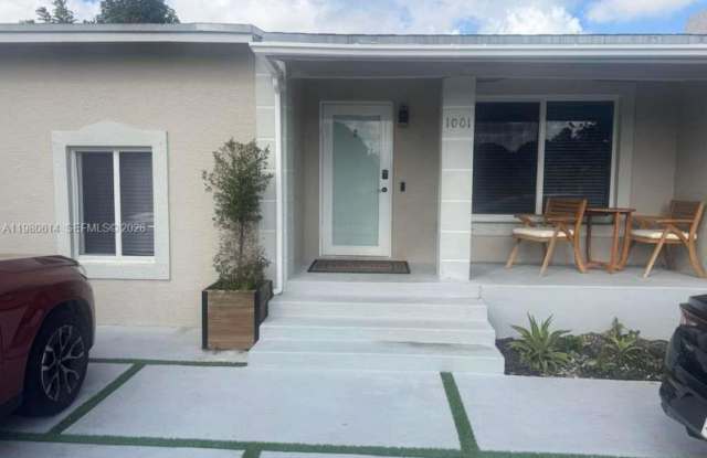 1001 NW 148th St # 1001 photos photos