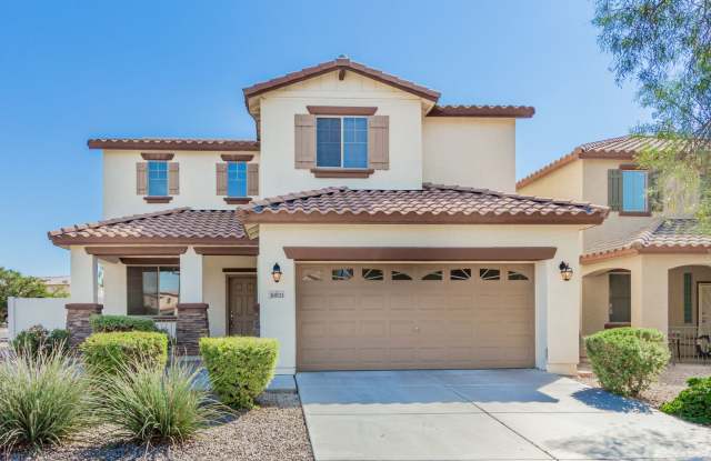 Spacious 4 bedroom home with full bath and bedroom downstairs photos photos