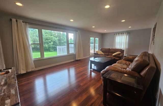 3 Bedroom 2 Bath In Houserville - Available August 11, 2026 Gallery 4