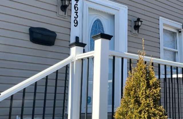 4639 Adkins Avenue photos photos