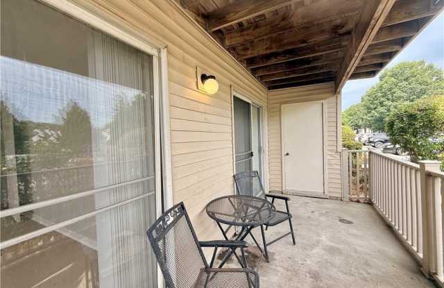 512 Thorncliff DR Gallery 3