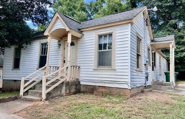 145 HERRING l 3 BED, 2 BATH Gallery 3