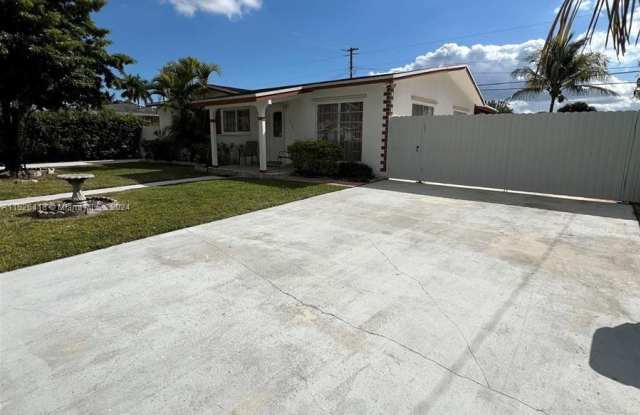 12320 SW 191st Ter Gallery 4