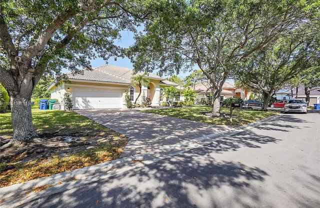 1574 NW 103rd Ter photos photos