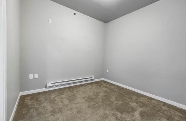 Wilmot Estates Apartments Gallery 3