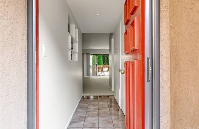250 W Fairview Avenue Gallery 2
