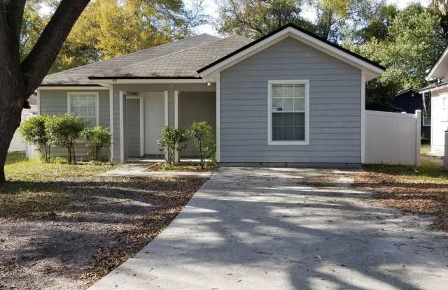 837 BROXTON Street photos photos