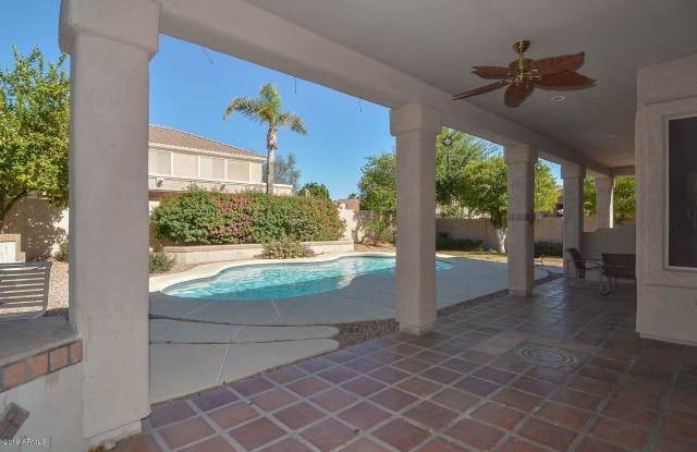 19405 N 61st Avenue Gallery 4