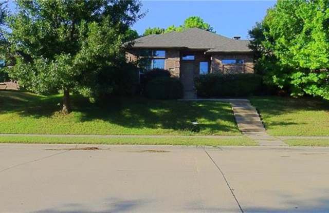 1540 Steamboat Trail - 1540 Steamboat Trail, Lewisville, TX 75077