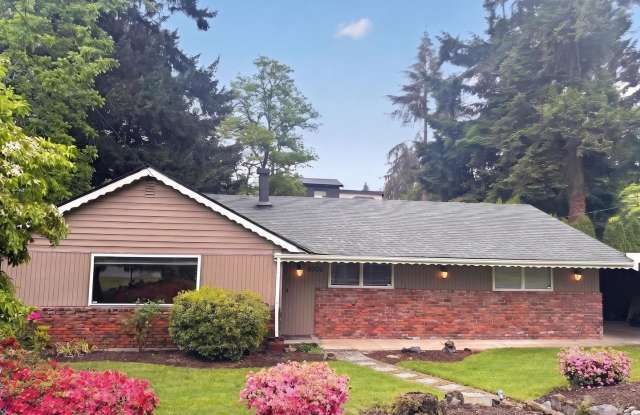 Charming 3-Bedroom Home in Quiet Wedgwood Neighborhood photos photos