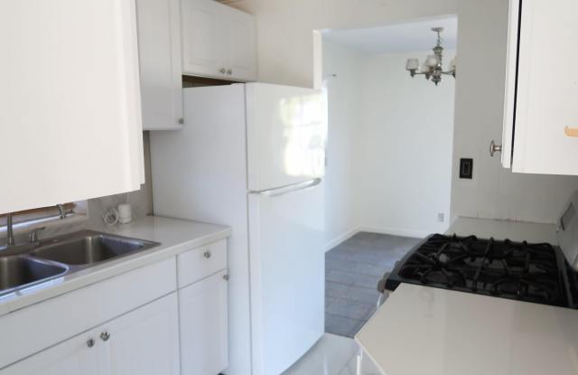 5308 Marcia Place Gallery 2