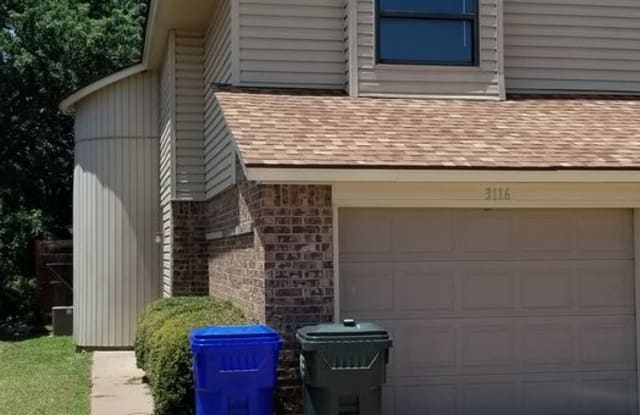 3116 Ridgecrest - 3116 Ridgecrest Ct, Norman, OK 73072