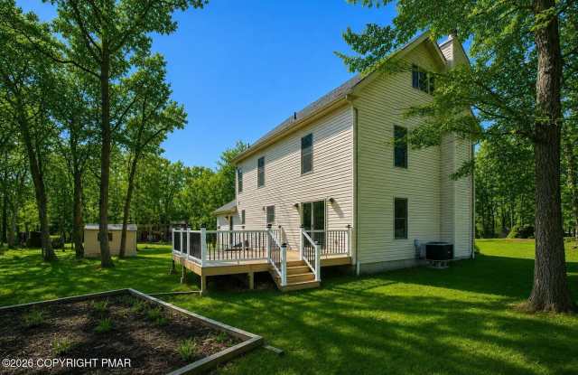 8202 Woodchuck Court Gallery 2