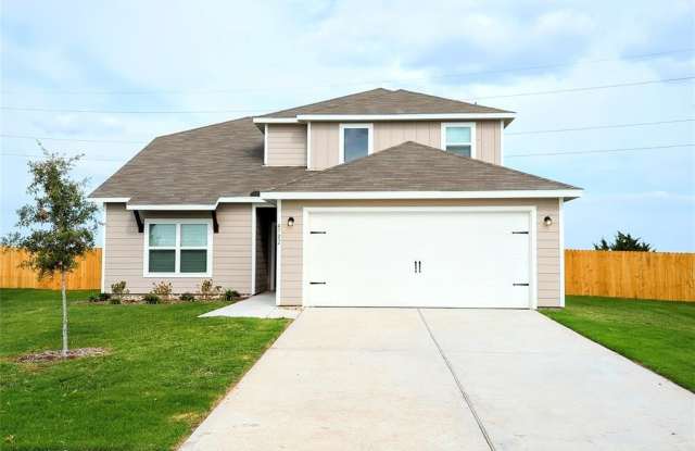 4702 Hoover Court photos photos