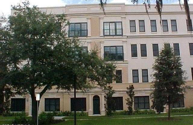1661 RIVERSIDE Avenue Gallery 2
