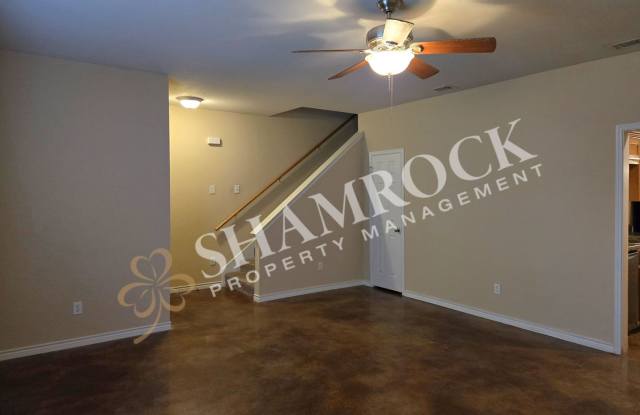 Robinson Townhome Gallery 4