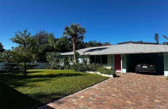 3605 IROQUOIS AVENUE photos photos